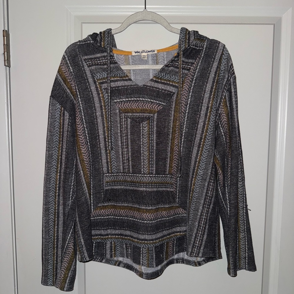 Wallflower Geometric Gray and Yellow Hoodie